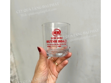 LY THỦY TINH IN LOGO TIỆM VÀNG HUỲNH HOA